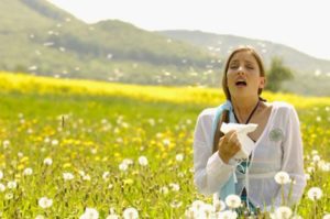 Preventing Pollen Allergies from Sidelining Your Performance